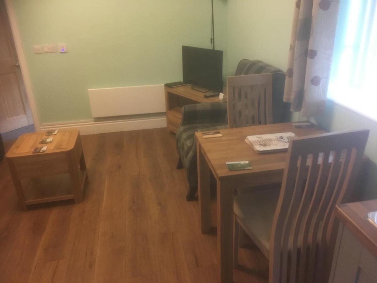 Brentwood Villa Beverley Esterno foto